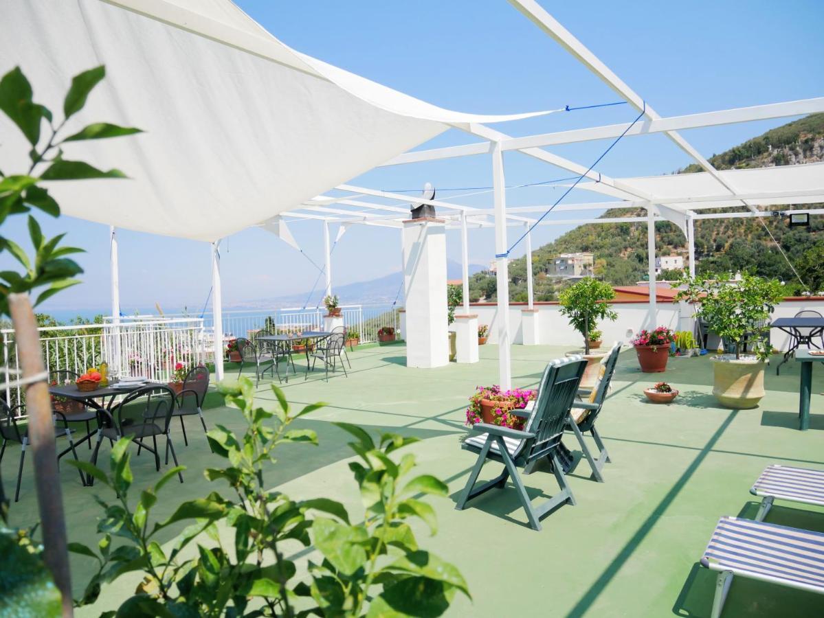 Olindo Apartment E Cristina Apartments Vico Equense Eksteriør billede